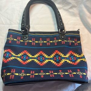 Montana West tote purse – very good condition
